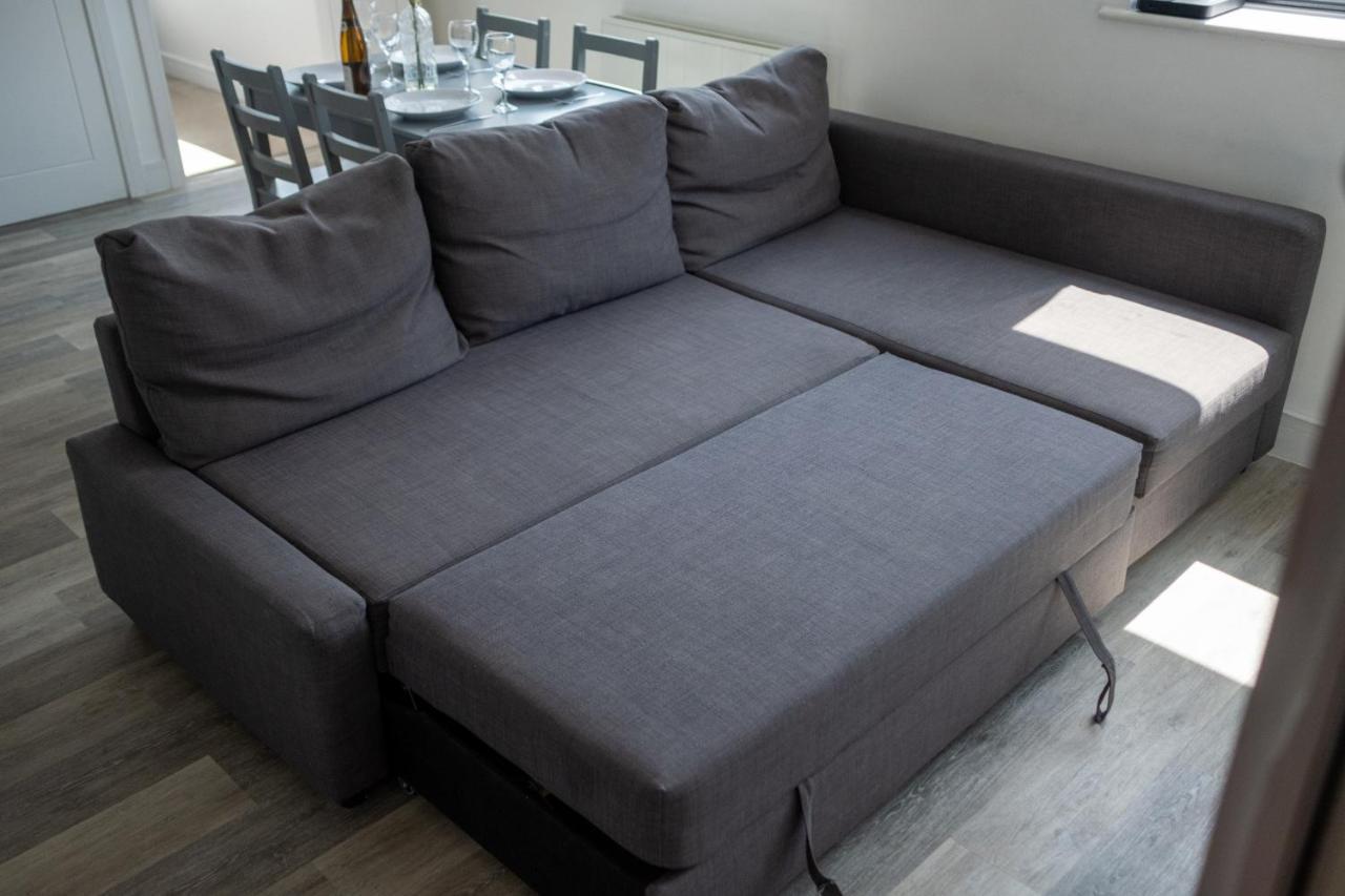 Modern One Bedroom Apartment In Town Centre & 4 Min To The Beach 伯恩茅斯 外观 照片